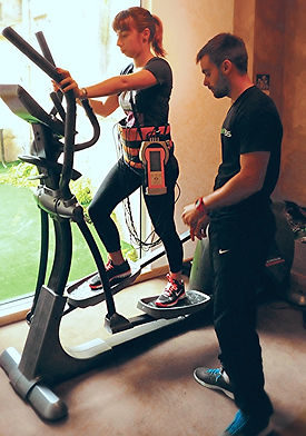 Marc Laroquette, Coach sportif à Cognac, vous fait bénéficier de la technologie i-thin pour perdre efficacement et rapidement du poids. Cette perte de poids sera obtenu grâce au séance de sport et du matériel stimulateur de graisse. 