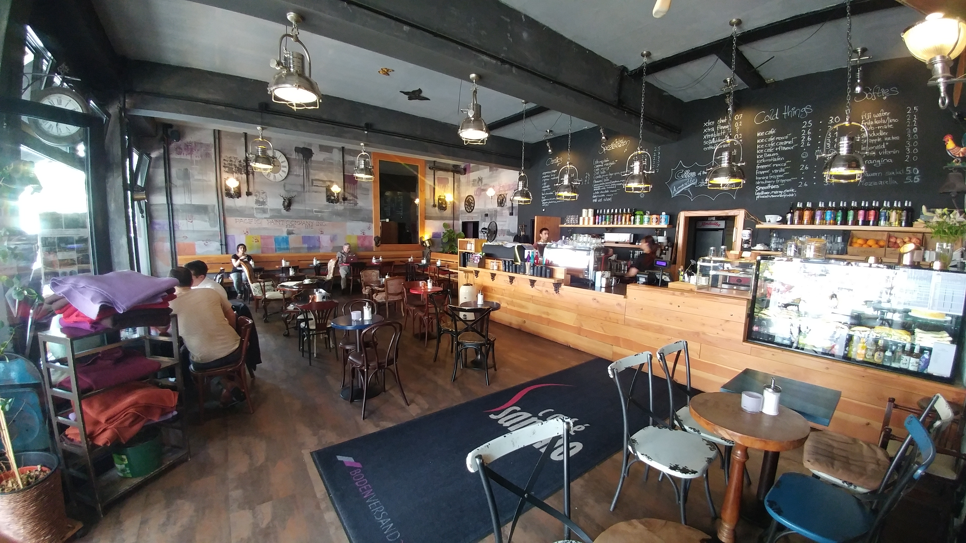 Gallerie cafe sammo