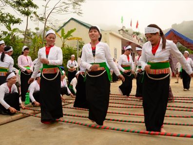 Từ Niên Đại Mộ Mường Thử Tìm Niên Điểm Tách Ra Của Người Mường Khỏi Khối Việt – Mường Chung