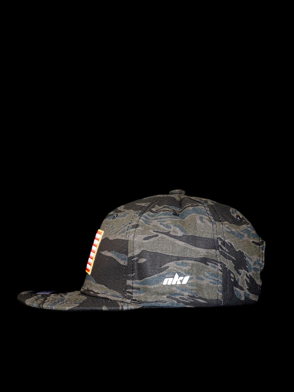 Hình thu nhỏ: Tiger Stripe Camo NKI Flag Snapback