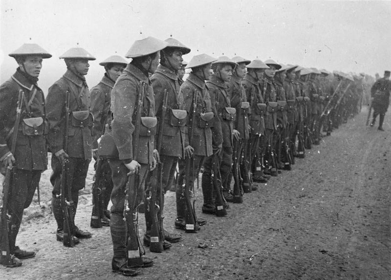 Bác Hồ Từng Đi Lính Pháp