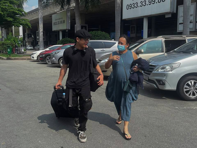 BeNNN đã về tới Việt Nam: "Mr. Worldwide, Mom's food checked"