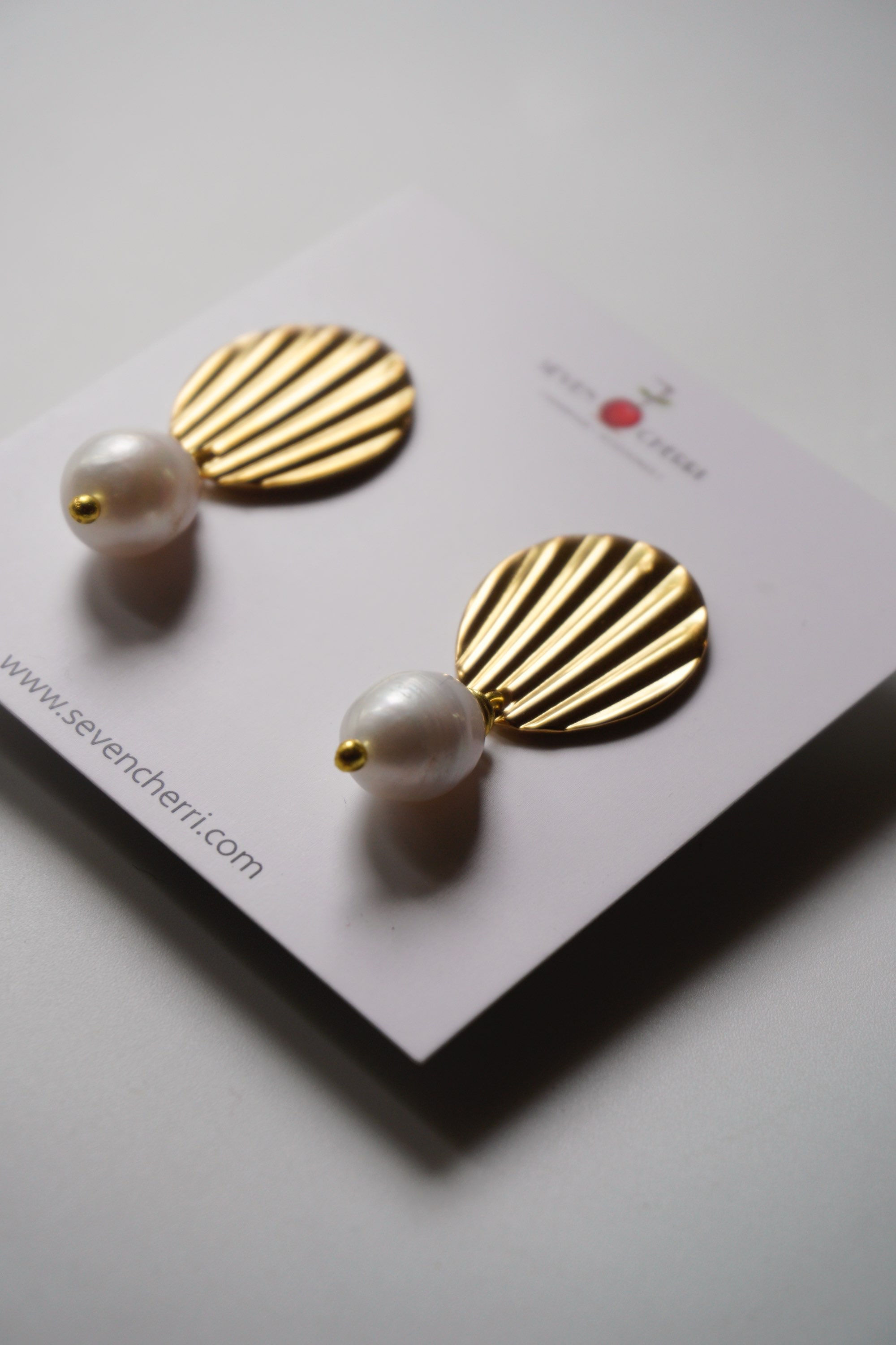 Shelly Pearl Stainless Steel Studs