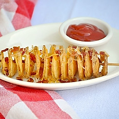 Fried spiral potatos