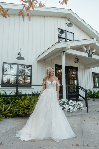 7849 Stella York 7849 - Ballie | Pure Couture