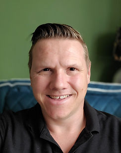 Carey Webb MBACP Psychotherapist Profile Picture