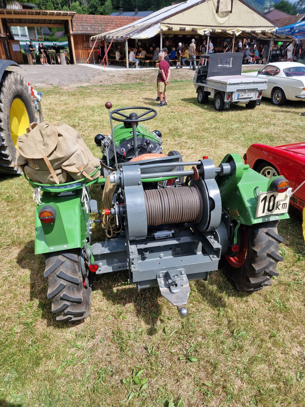 7d5643c4-2418-40be-b558-feb5c18f5b79