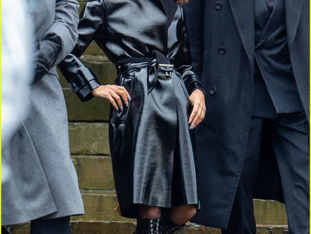 'The Batman' Set Pictures Reveal Selina Kyle, Superman, and Wonder Woman