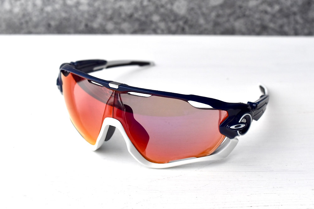 OAKLEY JAWBREAKER サングラス 黒黄 ゴルフ釣りロードバイク美品 ツール・ド・フランス限定サングラス！オークリー JAWBREAKER入荷