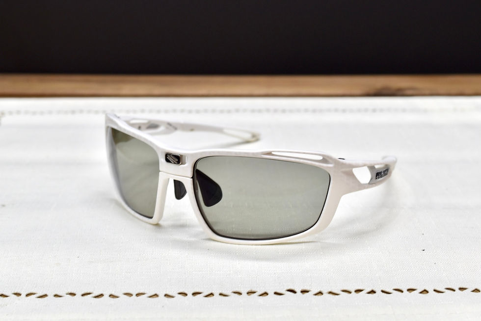 競輪の小川勇介選手にフィジカルサポートカラーサングラスをお作りしました！