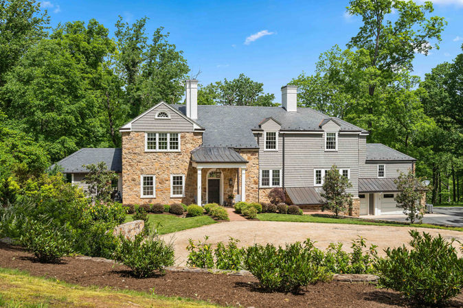 432 Woodlands Rd-1-2.jpg