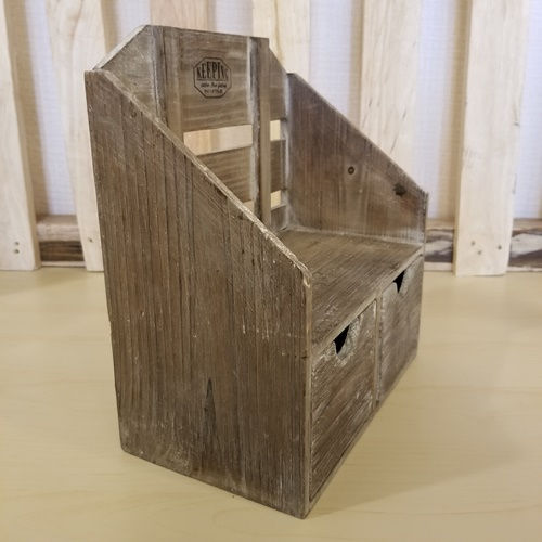 Thumbnail: Wooden Mini Shelf