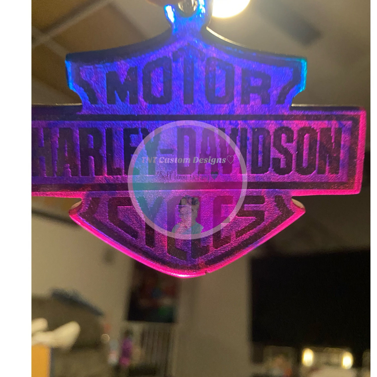 Harley Davidson keychain(Clear pink blue)