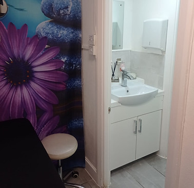 toilet 5.jpg