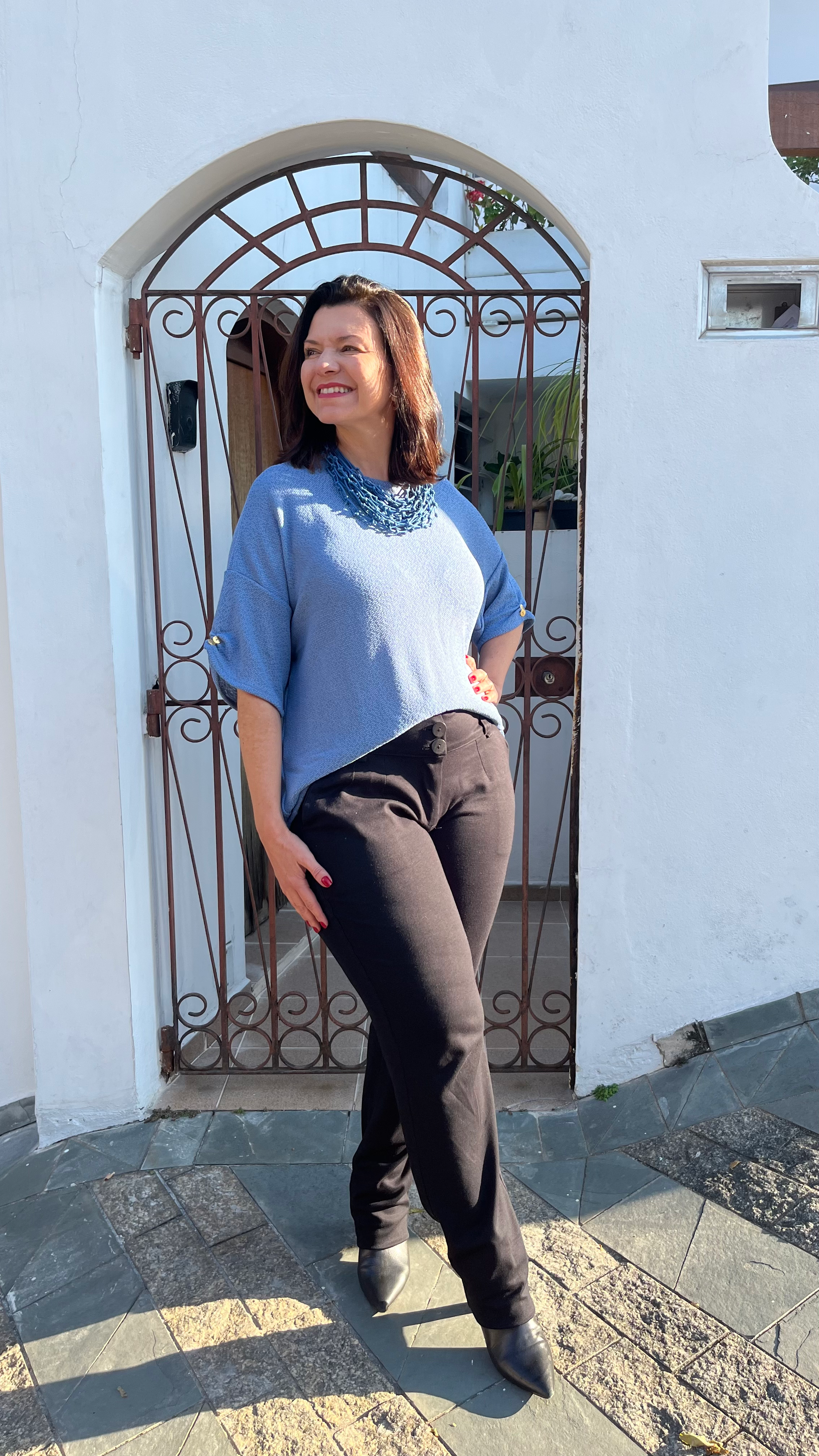 Blusa ampla em Tricôt azul