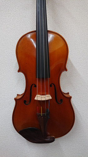 Heinrich Gill 62 | 株式会社 井関楽器