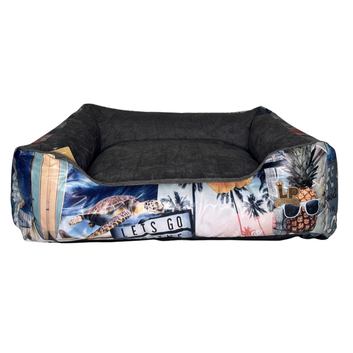 Cama de cachorro estampada com a frase “Lets Go”. Confortável e colorida.