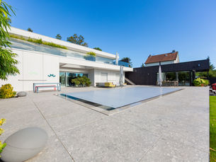 Hivernage de la piscine : astuces et conseils essentiels pour un hiver réussi