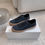 תמונה ממוזערת: Black Canvas Sneakers
