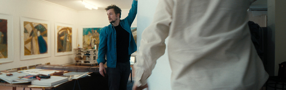 ViaCrucis Headerjpg_edited.jpg