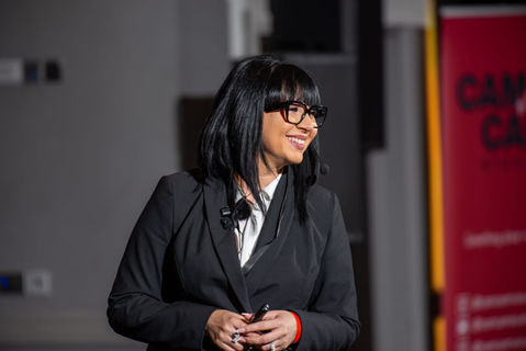 angela cojocaru trainer vorbit in public timisoara