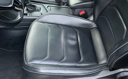 leren bekleding auto reiniging