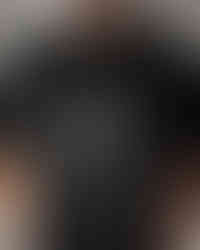 Black round neck men's T-shirt with front design