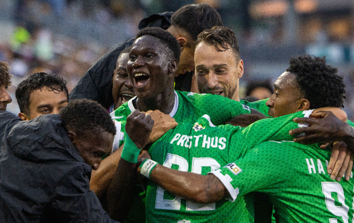 Celebrations after the Presthus Golazo. Photo courtesy of Hartford Athletic
