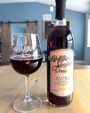 Tangled Vines Winery 1127RA Black Cherry Wine