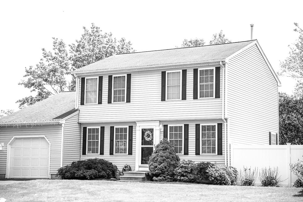 Mechanicsburg, PA home that is part of the HVAC heating maintenance club - The Comfort Club - that's provided by Daflure Heating Cooling and Solar