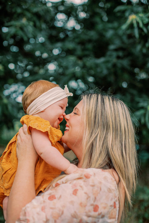 Mother and daughter photo session taken at Mechanicsburg, PA photographer Jessica Snider's farmette