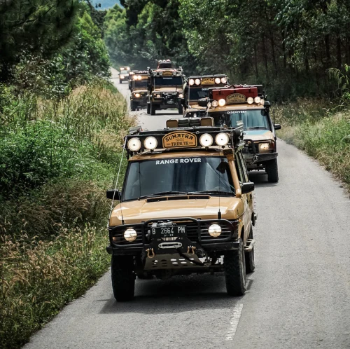 Hyperlocal X Sandglow Off-road tour
