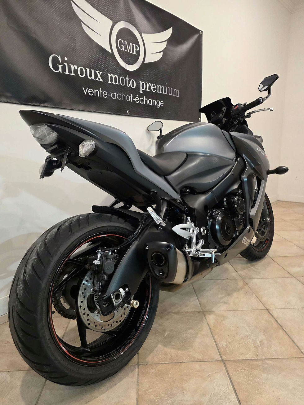 Thumbnail: 2016 SUZUKI GSXS 1000F