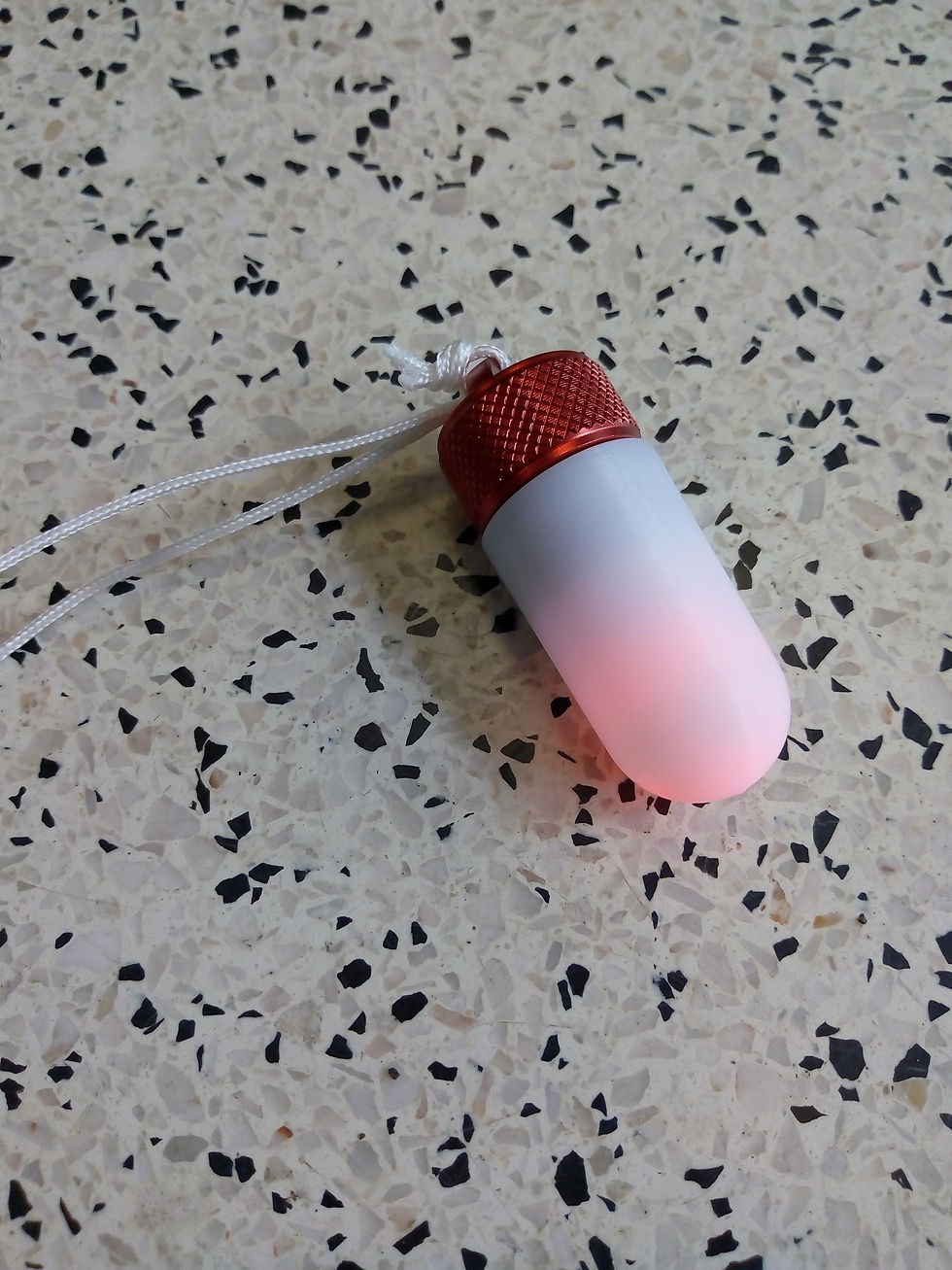 Miniaturbild: AA011 - Tank light with batteries