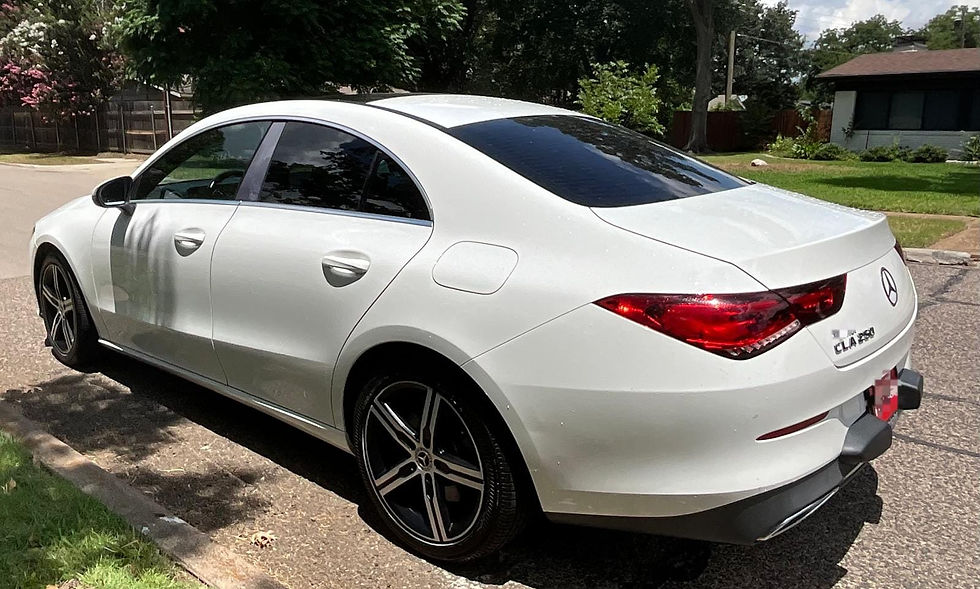 Miniatura: MERCEDEZ BENZ 2020