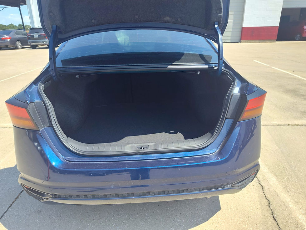 Miniatura: Nissan ALTIMA 2021