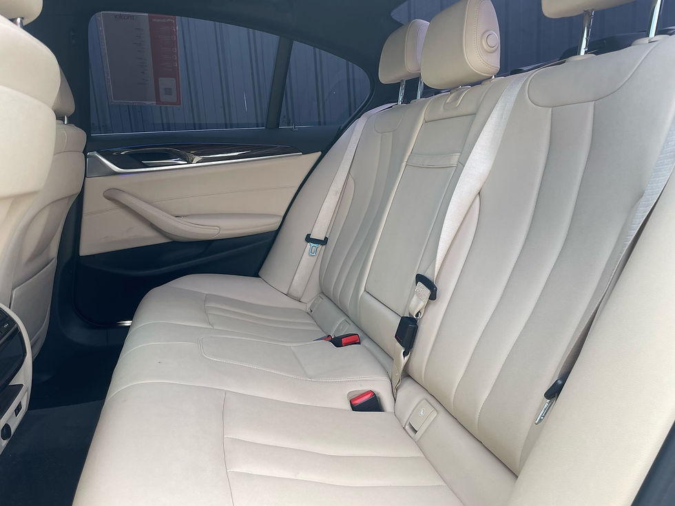 Miniatura: BMW SERIE 5 2020