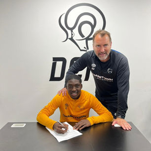 Ashia Signs Professional Contract