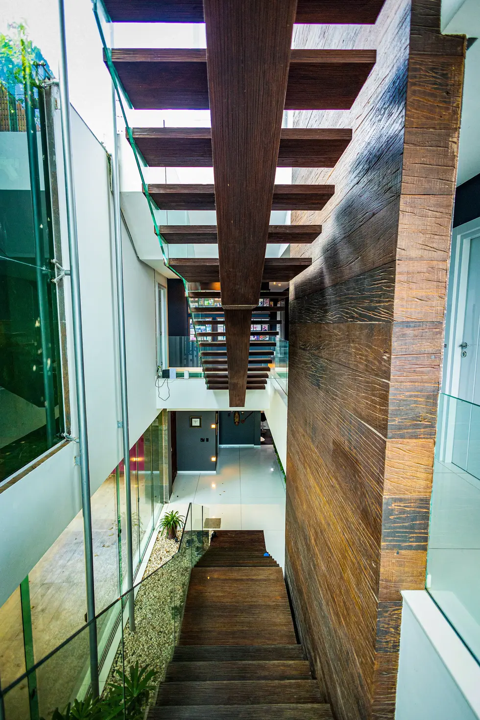 CASA DE VIDRO (77)-2