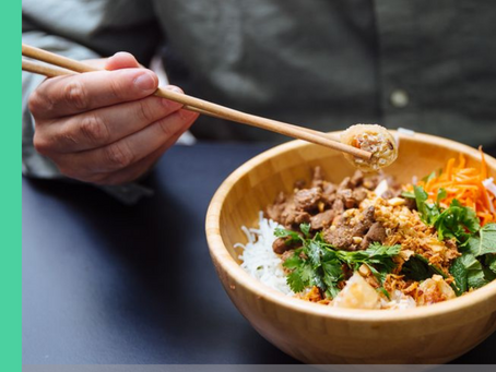 Inspiratieloos? Probeer deze Aziatische lunch bowl