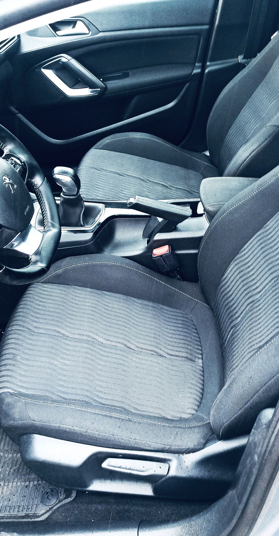 Miniature : 🔥 PEUGEOT 308 SW – 1.6 HDi 100 CV – 120 000 KM 🔥
