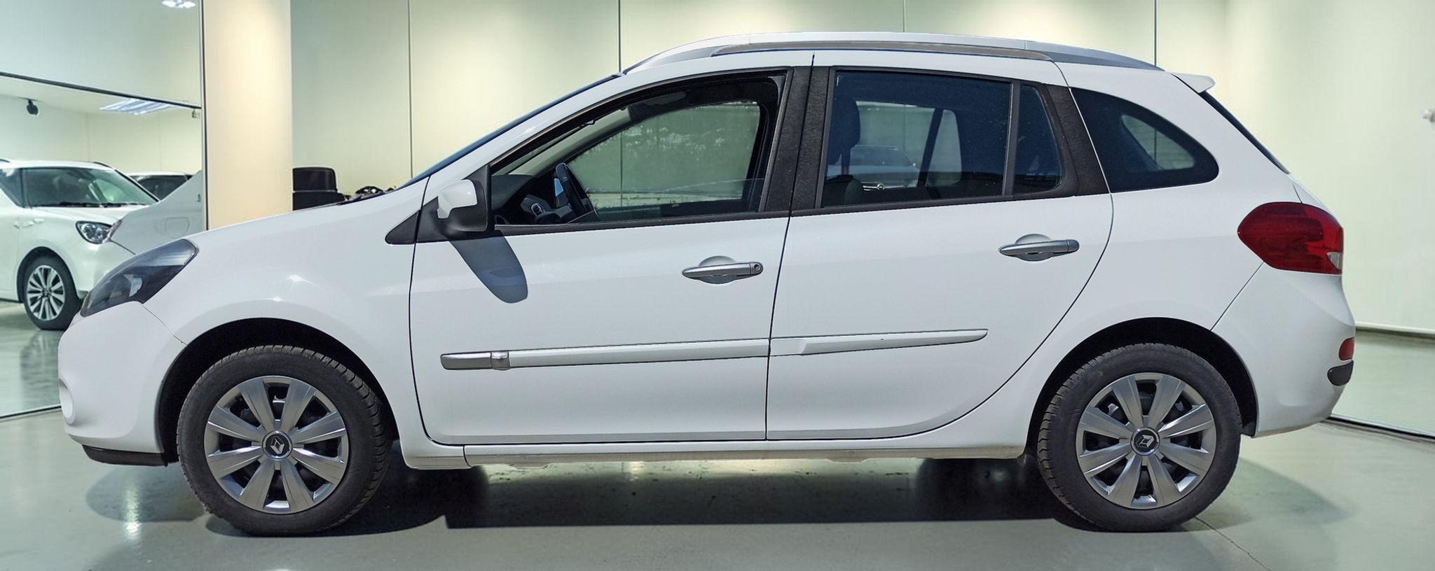 🔥 RENAULT CLIO BREAK – 1.2 ESSENCE 75 CV – 2011 – 123 000 KM 🔥
