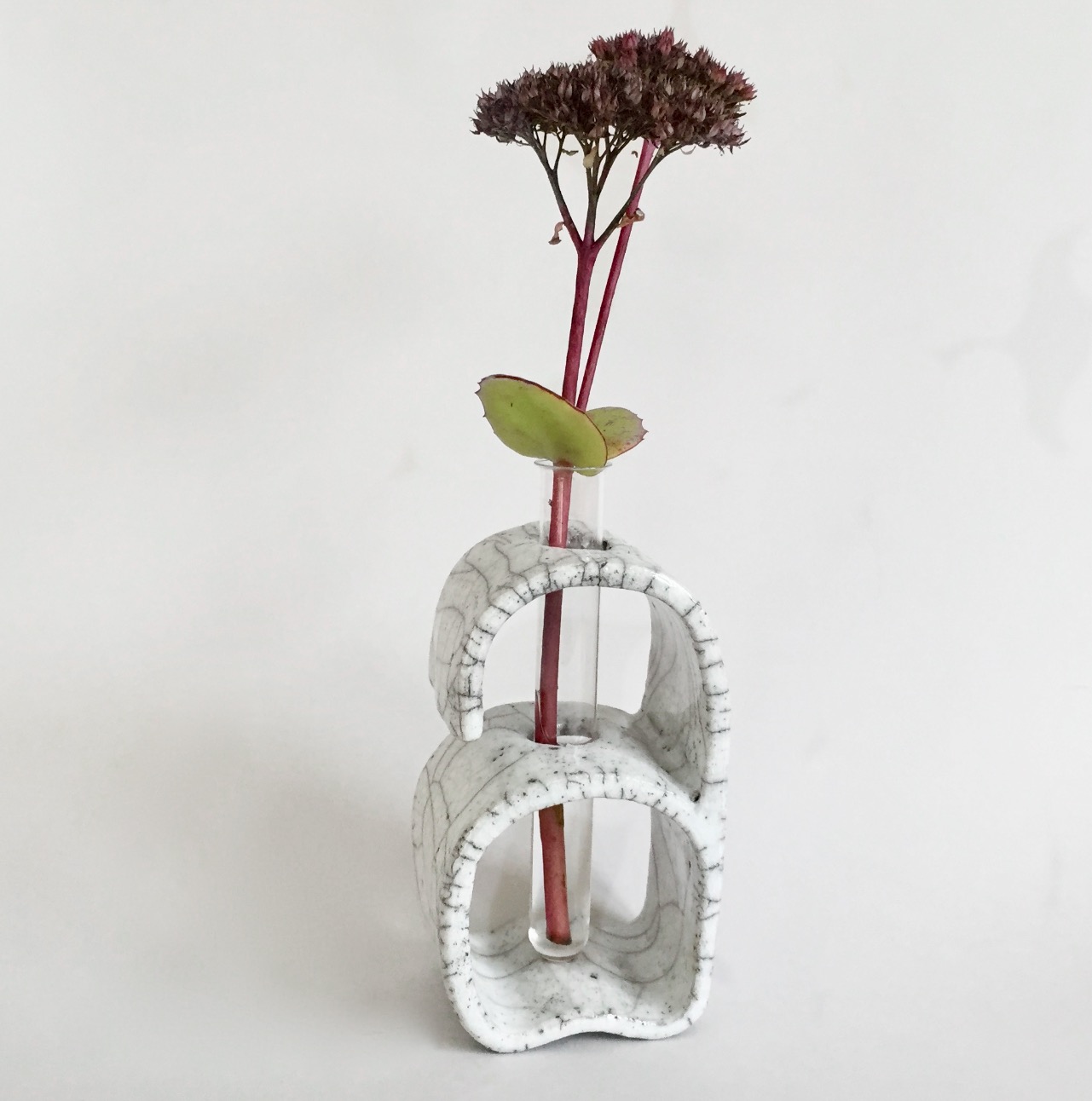 Vase Q