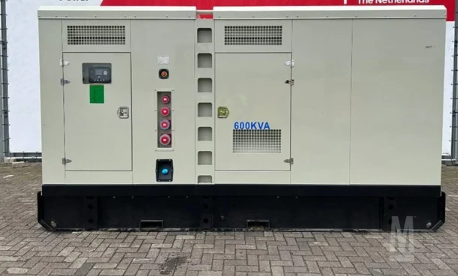 600 KVA CUMMINS DIESEL GENERATOR
