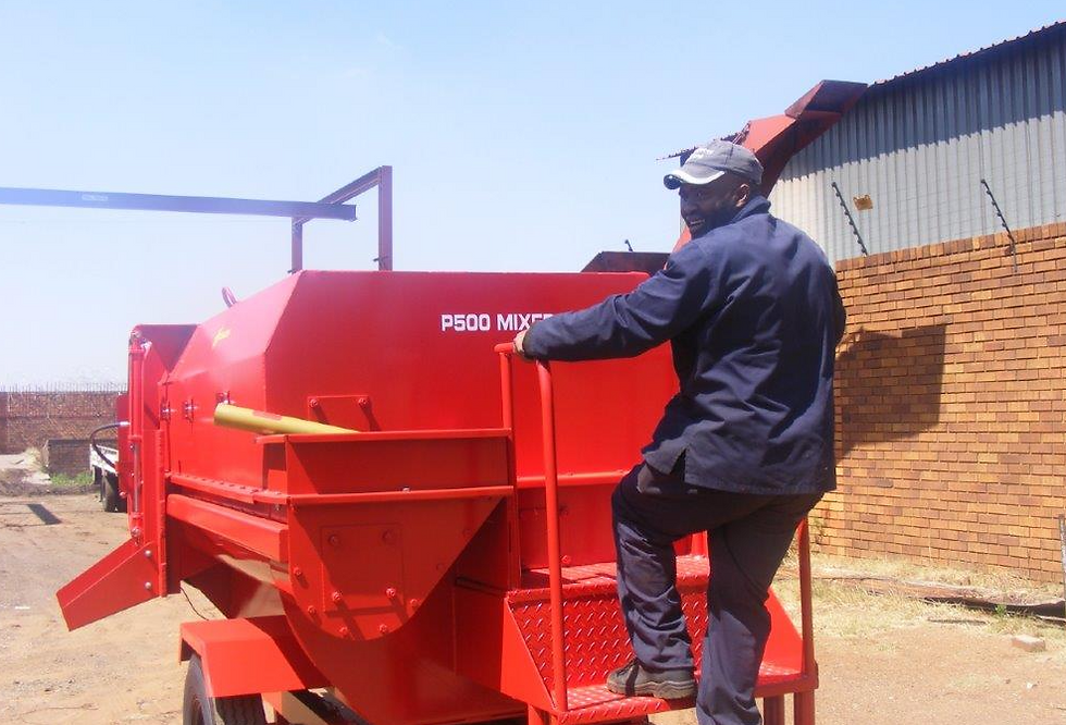 Thumbnail: P500 Horizontal Feed Mixer Wagon