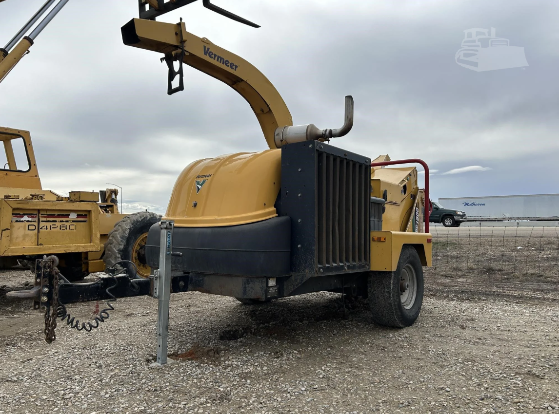 2015 VERMEER BC1500 Wood Chipper