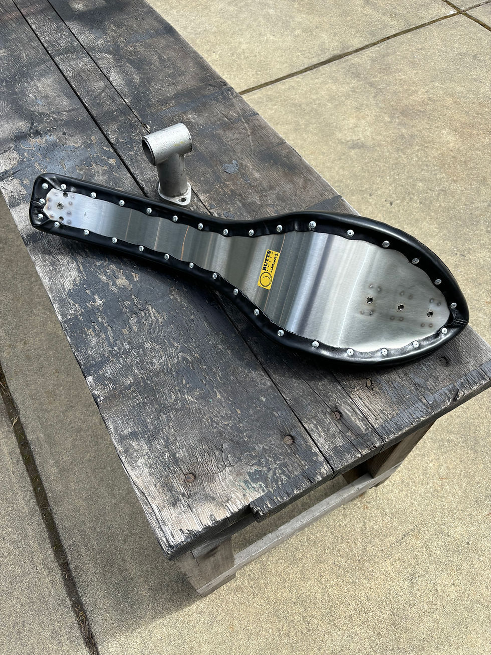 Thumbnail: Lazyboy Long in Shiny Black Tuck and Roll W