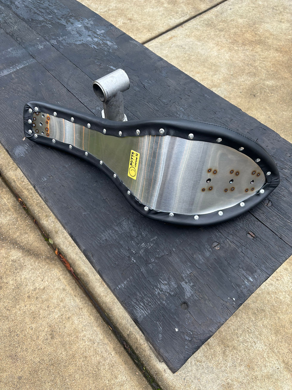 Thumbnail: Lazyboy Low in Satin Black Leather