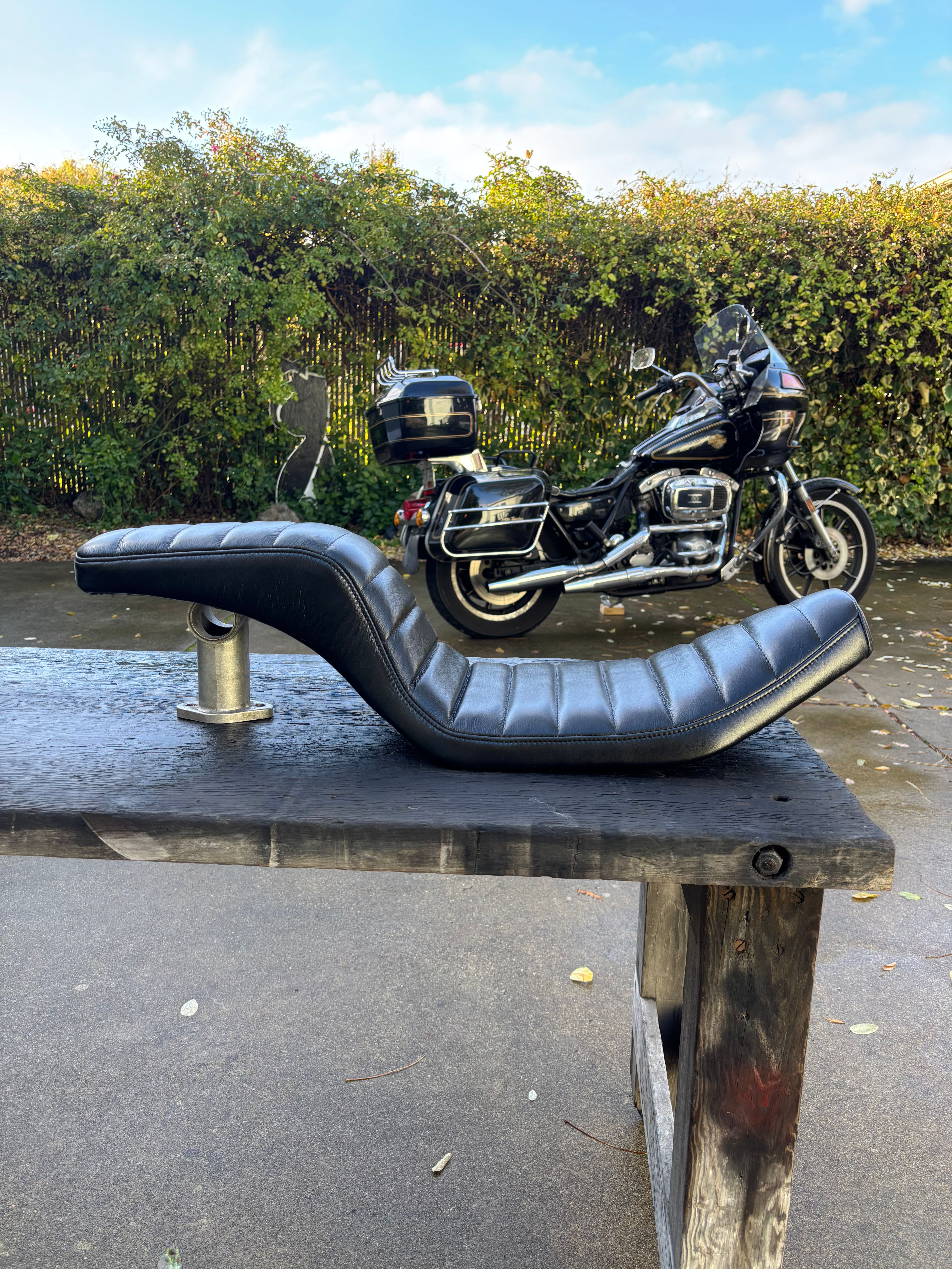 FSEXR in Shiny Black Leather