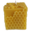 Miniature : Bougie cube avec des alvéoles et une abeille sur le dessus